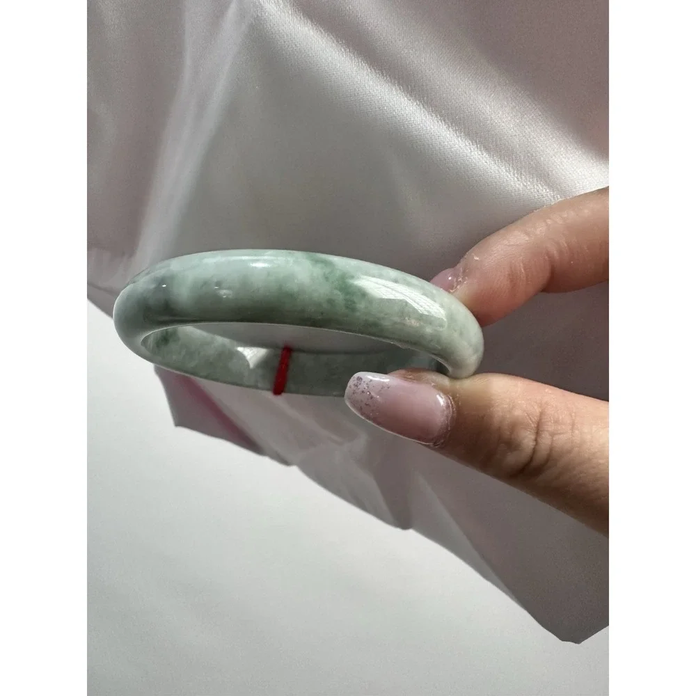 Natural Moss in Snow Jade Bangle Bracelet 56.3mm | Sage Green & White Stone L09